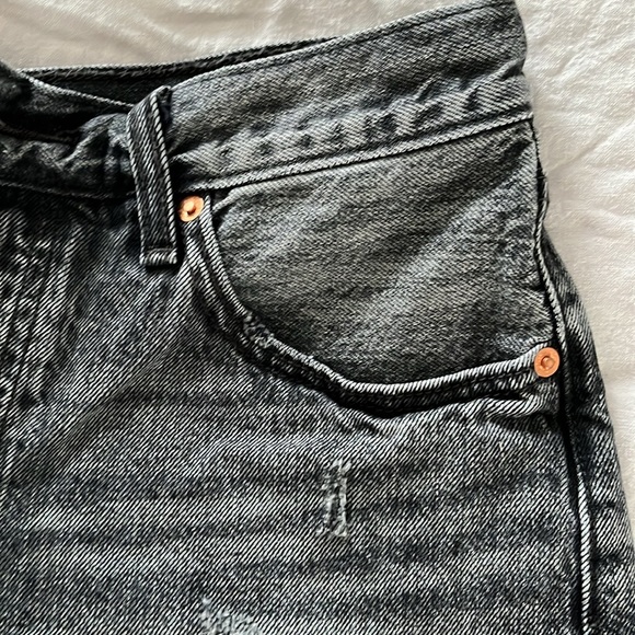 LEVI STRAUSS 501 HIGH RISE SHORTS - Picture 4 of 13